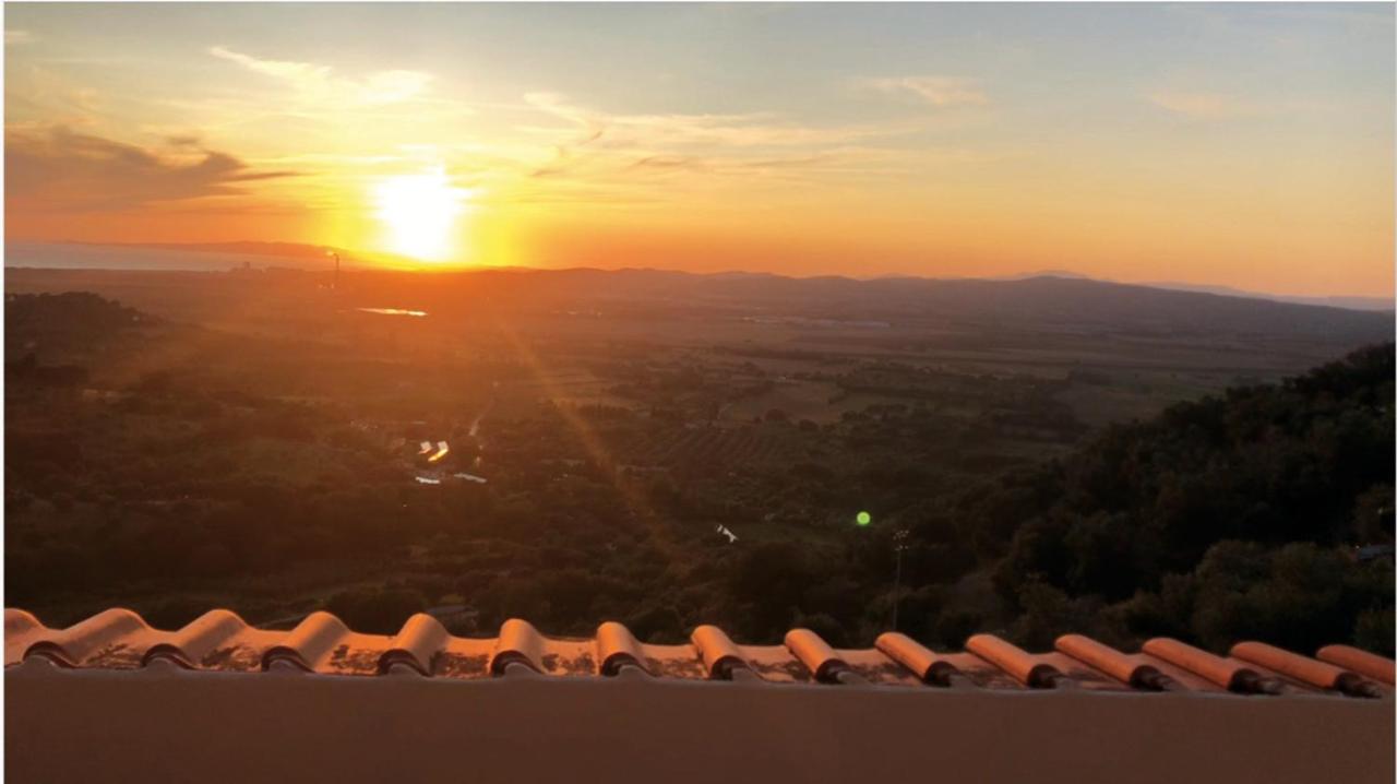 Appartamento La Terrazza di Re Scarlino Esterno foto